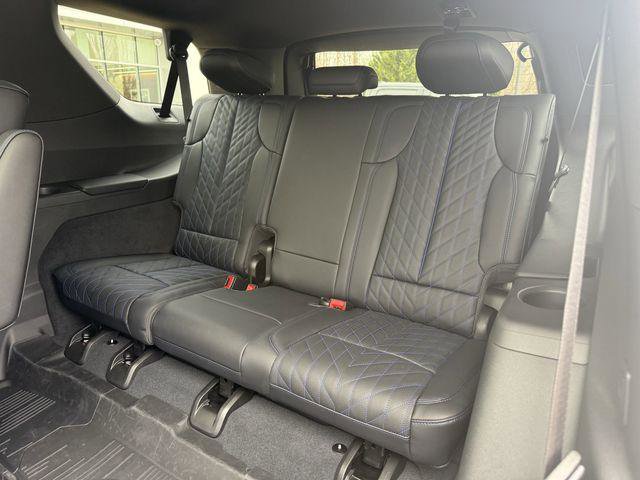 New 2026 Cadillac Escalade IQL Sport 1 w/ LPO, Floor Liner Package AWD/4WD image 12