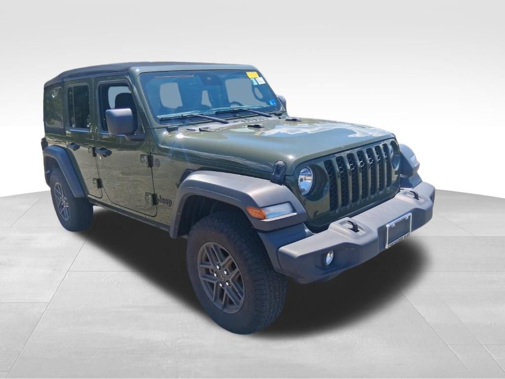 Used 2024 Jeep Wrangler Unlimited Sport AWD/4WD image 3
