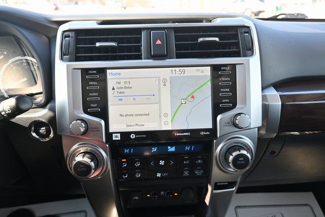 Used 2020 Toyota 4Runner Limited image 31