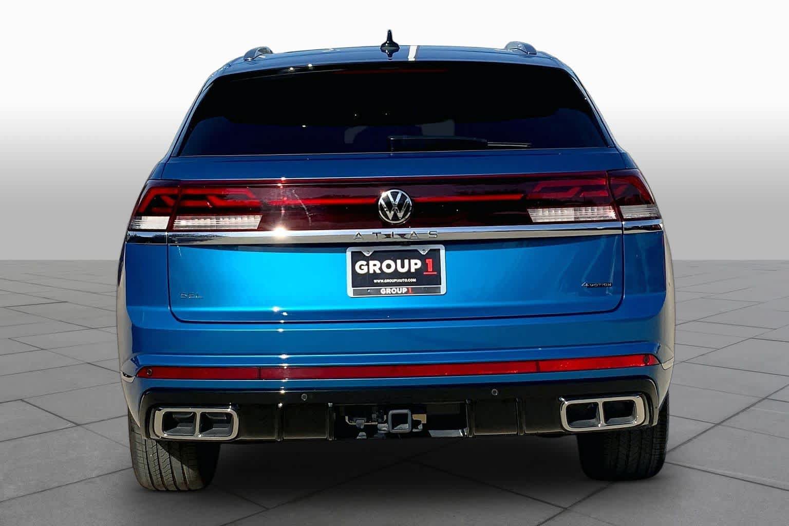 Used 2024 Volkswagen Atlas Cross Sport SEL Premium R-Line AWD/4WD image 5