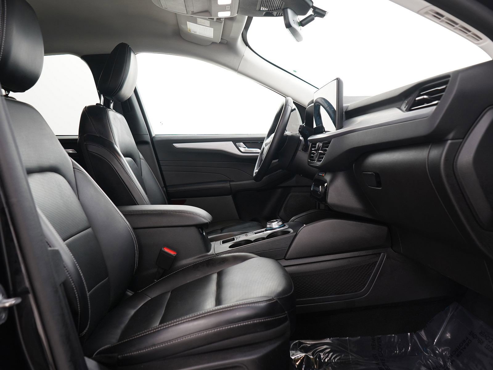 Used 2023 Ford Escape Platinum image 14