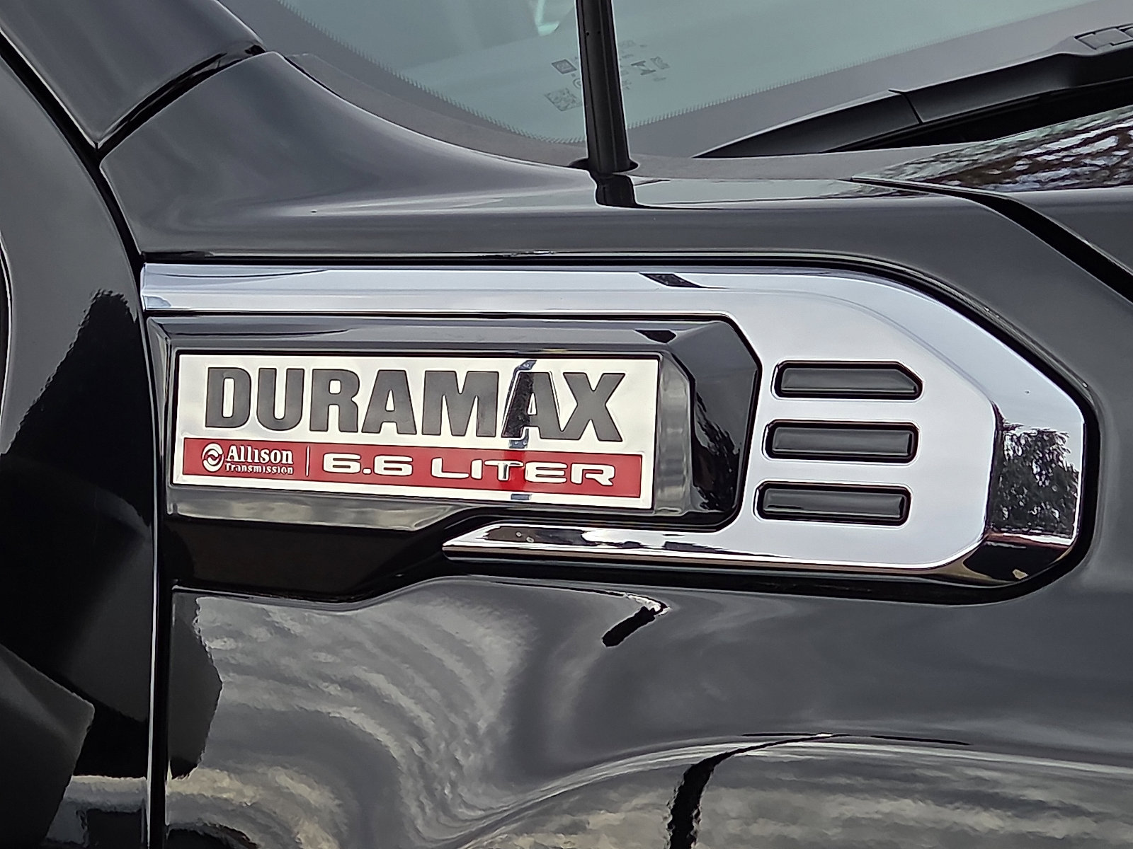 New 2026 GMC Sierra 2500 Denali w/ Denali Reserve Package AWD/4WD image 6