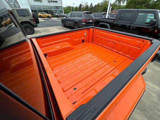 New 2025 Jeep Gladiator Willys image 12