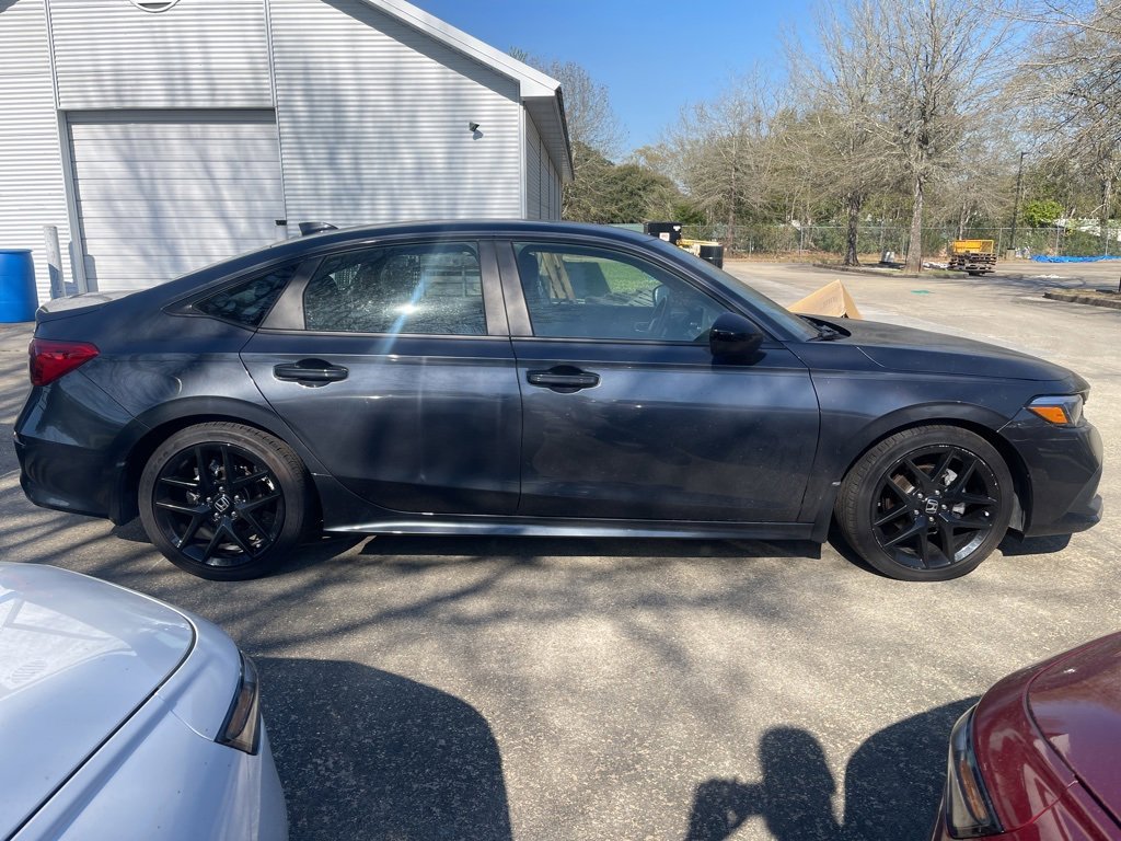 Used 2024 Honda Civic Sport image 4