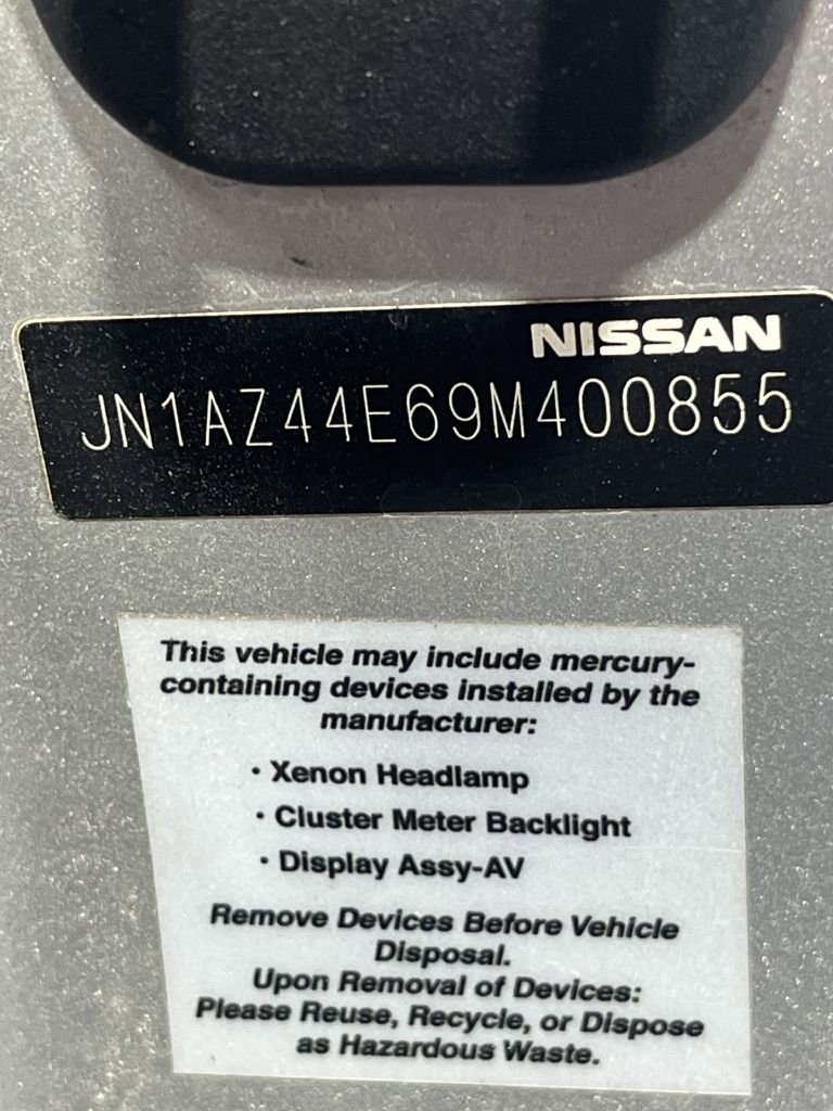 Used 2009 Nissan 370Z Touring w/ Sport Pkg image 8
