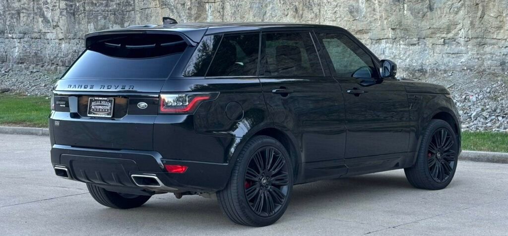 Used 2021 Land Rover Range Rover Sport HSE Dynamic image 4