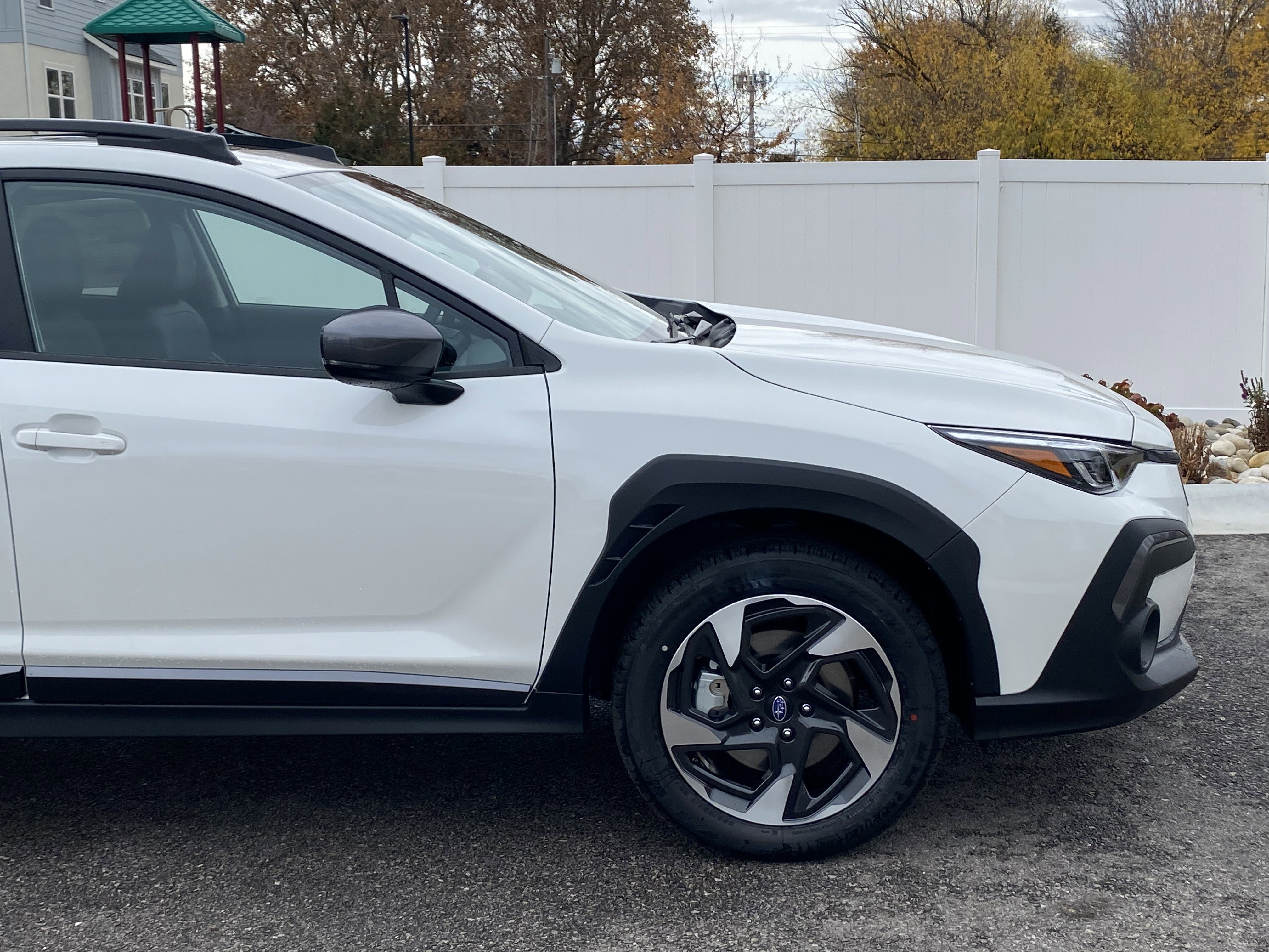 New 2025 Subaru Crosstrek 2.5i Limited w/ Crosstrek Mirror Package image 8