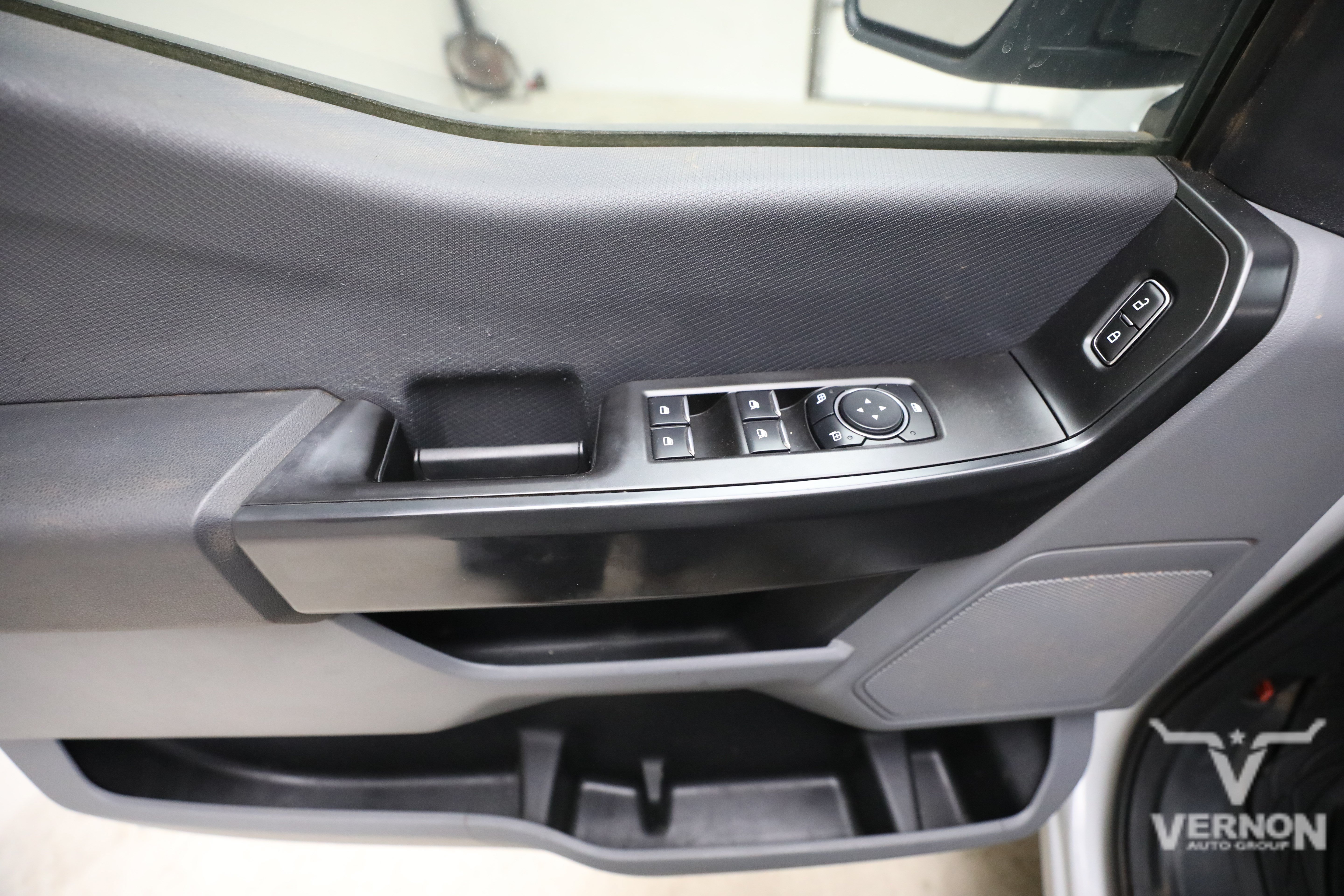 Used 2023 Ford F150 Lightning Pro AWD/4WD image 18