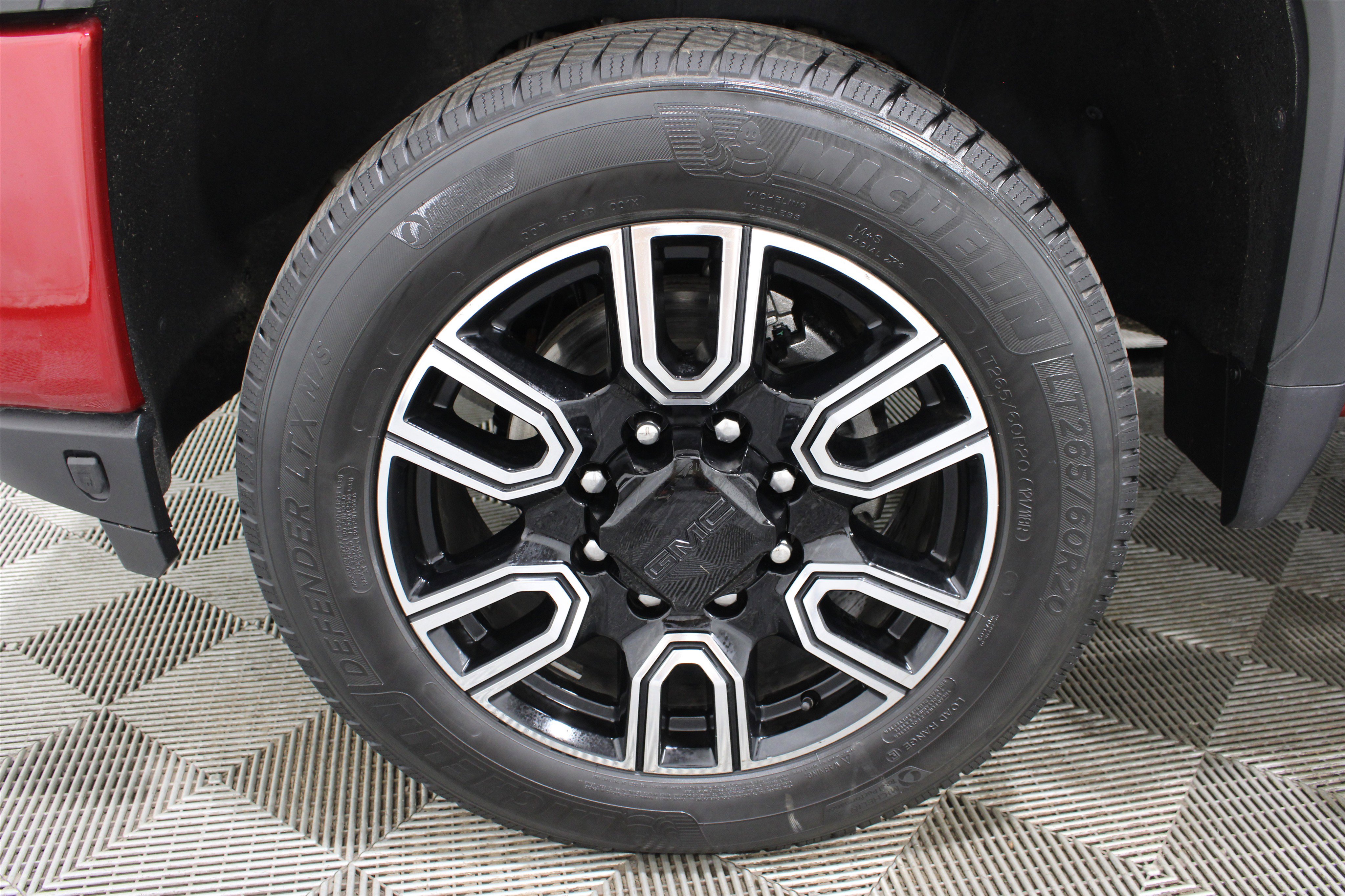 Used 2022 GMC Sierra 2500 Denali AWD/4WD image 36