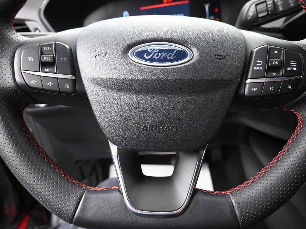 Used 2025 Ford Escape ST-Line image 12