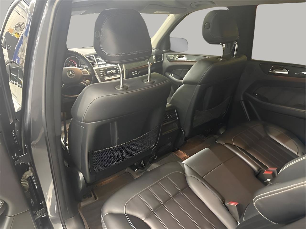 Used 2016 Mercedes-Benz GL 320 BlueTEC 4MATIC image 13