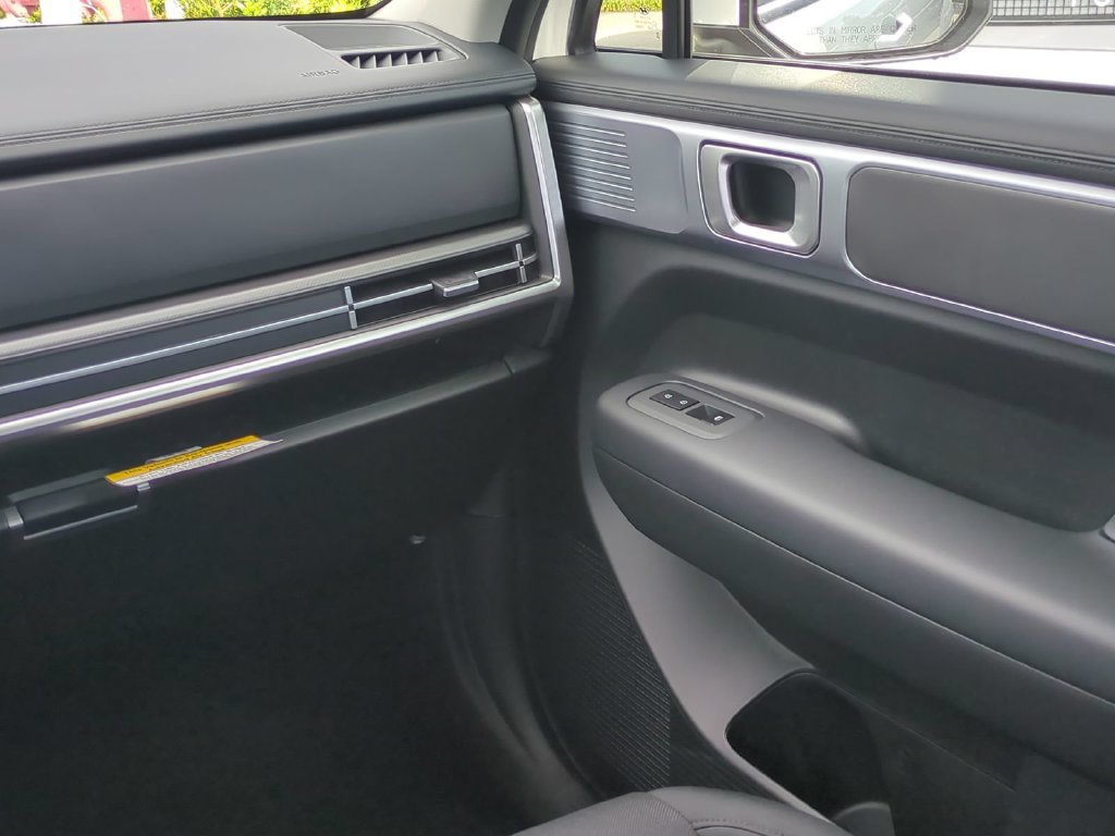 New 2027 Hyundai Santa Fe SE FWD image 21
