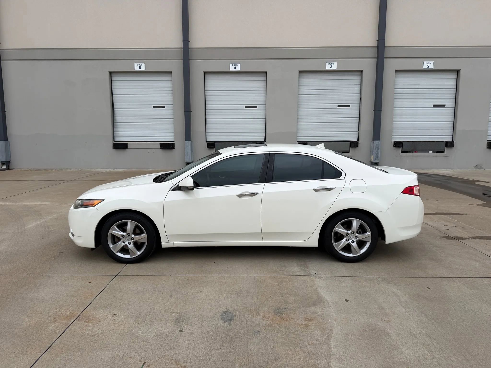 Used 2011 Acura TSX Sedan image 6