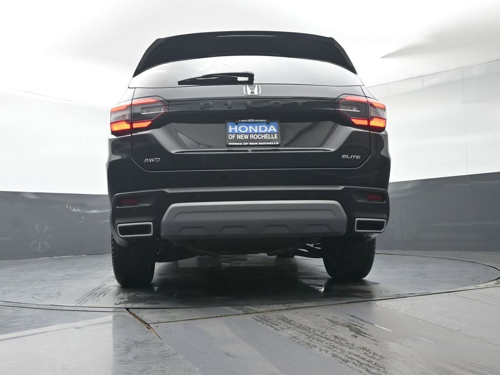 Certified 2023 Honda Pilot Elite image 33