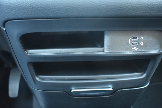 New 2026 Chrysler Pacifica Select image 28