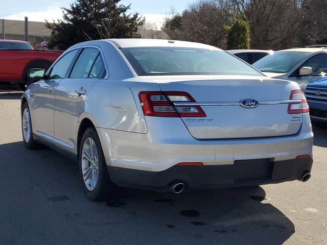 Used 2014 Ford Taurus SEL FWD image 3