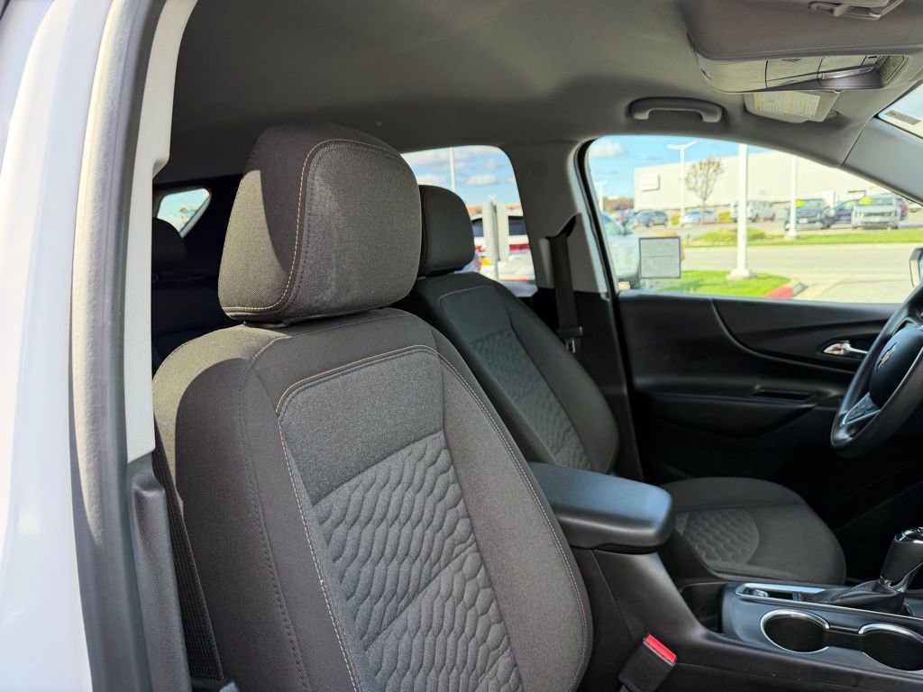 Used 2021 Chevrolet Equinox LT image 23