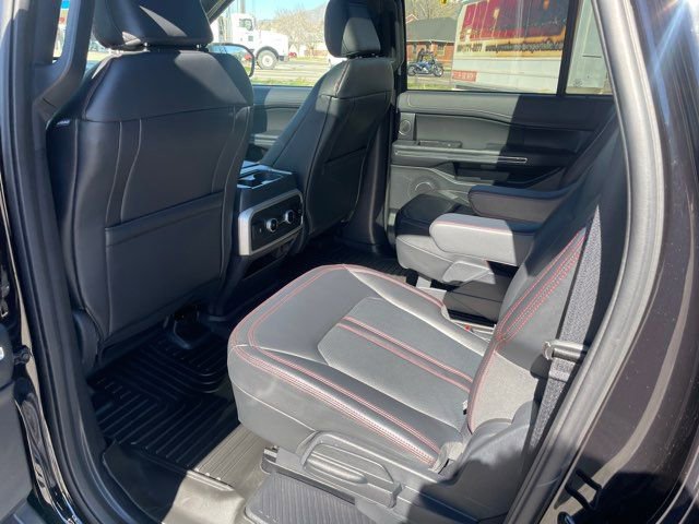 Used 2024 Ford Expedition Max Limited image 16