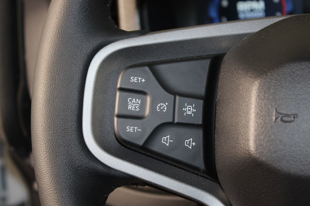 Certified 2025 Ford Bronco Badlands image 16