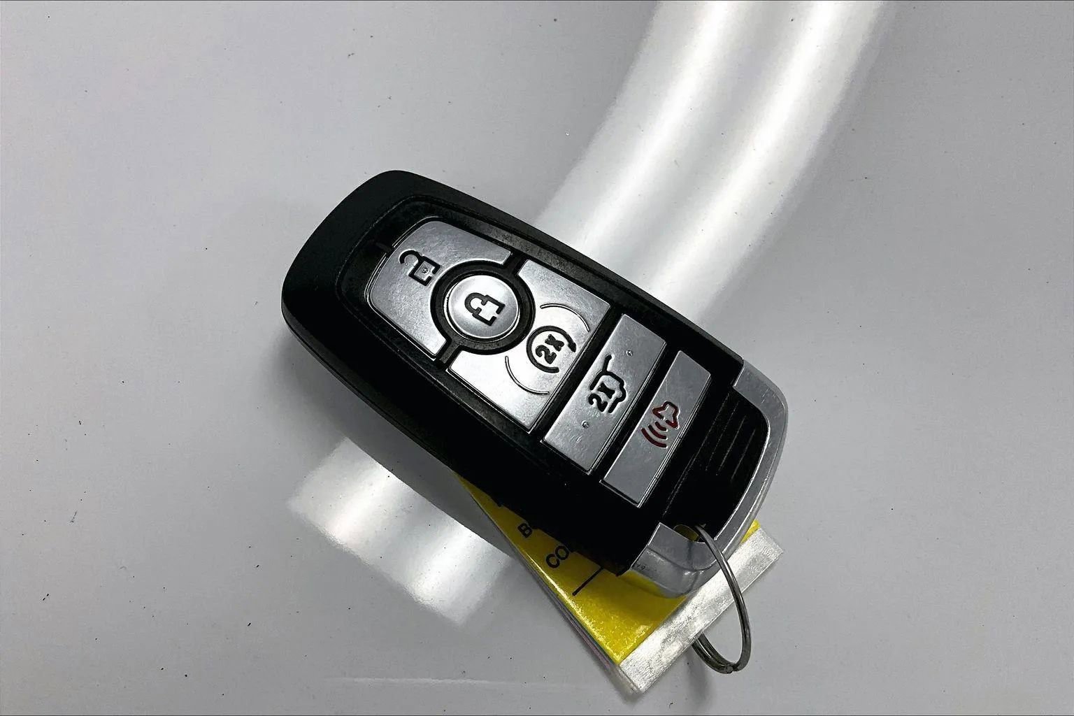 Certified 2024 Ford Escape Active w/ Tech Pack #2 image 9