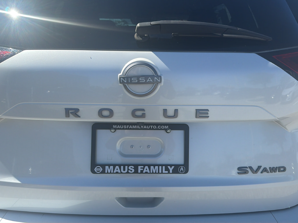 Certified 2024 Nissan Rogue SV AWD/4WD image 52