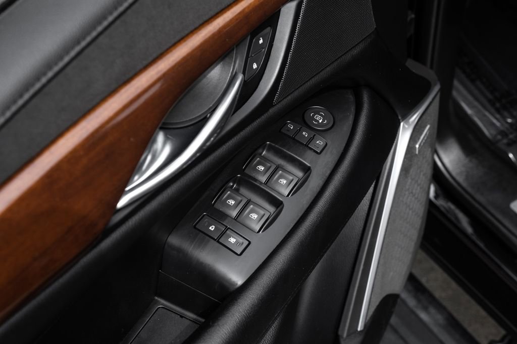 Used 2019 Cadillac Escalade Premium Luxury w/ LPO, Radiant Package RWD image 45