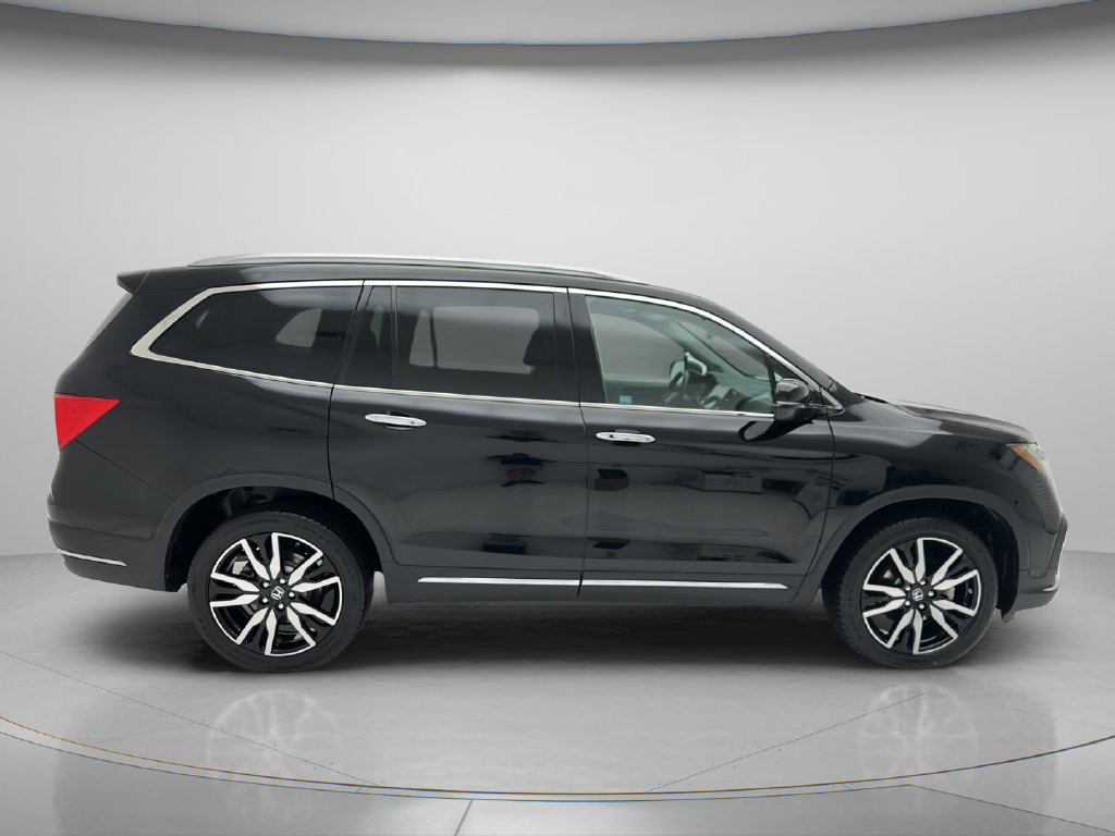 Used 2019 Honda Pilot Touring image 6