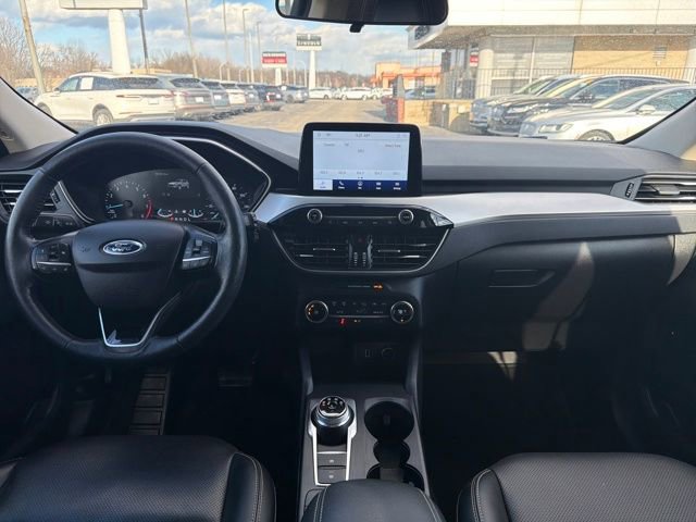 Used 2020 Ford Escape SEL image 15