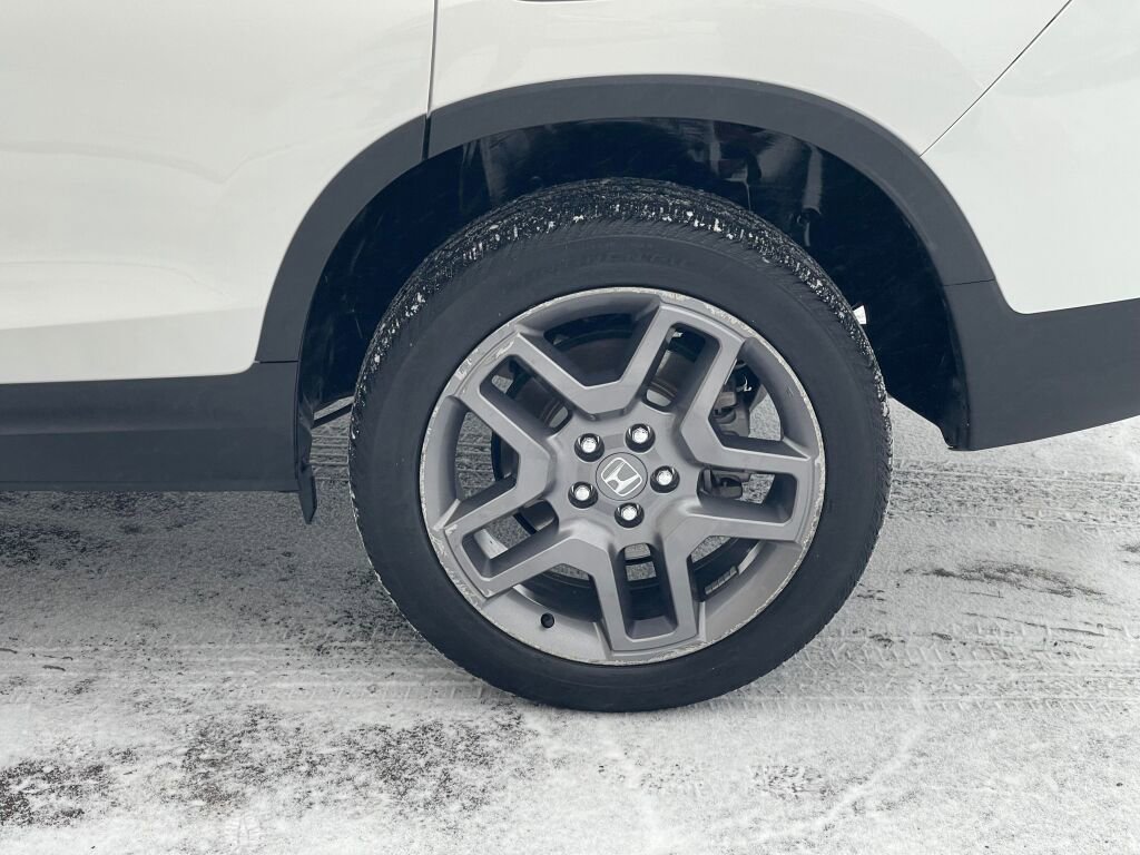 Certified 2023 Honda Passport EX-L image 29