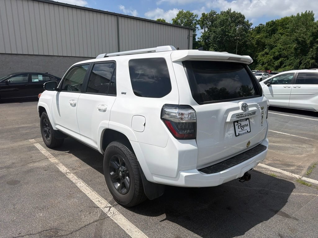 Used 2018 Toyota 4Runner SR5 Premium AWD/4WD image 7