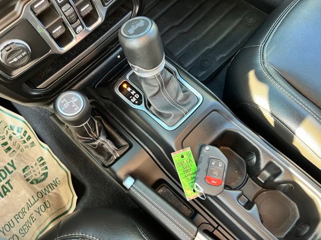 Used 2021 Jeep Wrangler Unlimited Sahara w/ Dual Top Group image 37