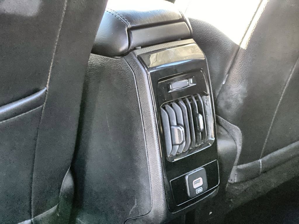 Used 2023 Jeep Compass Limited image 20