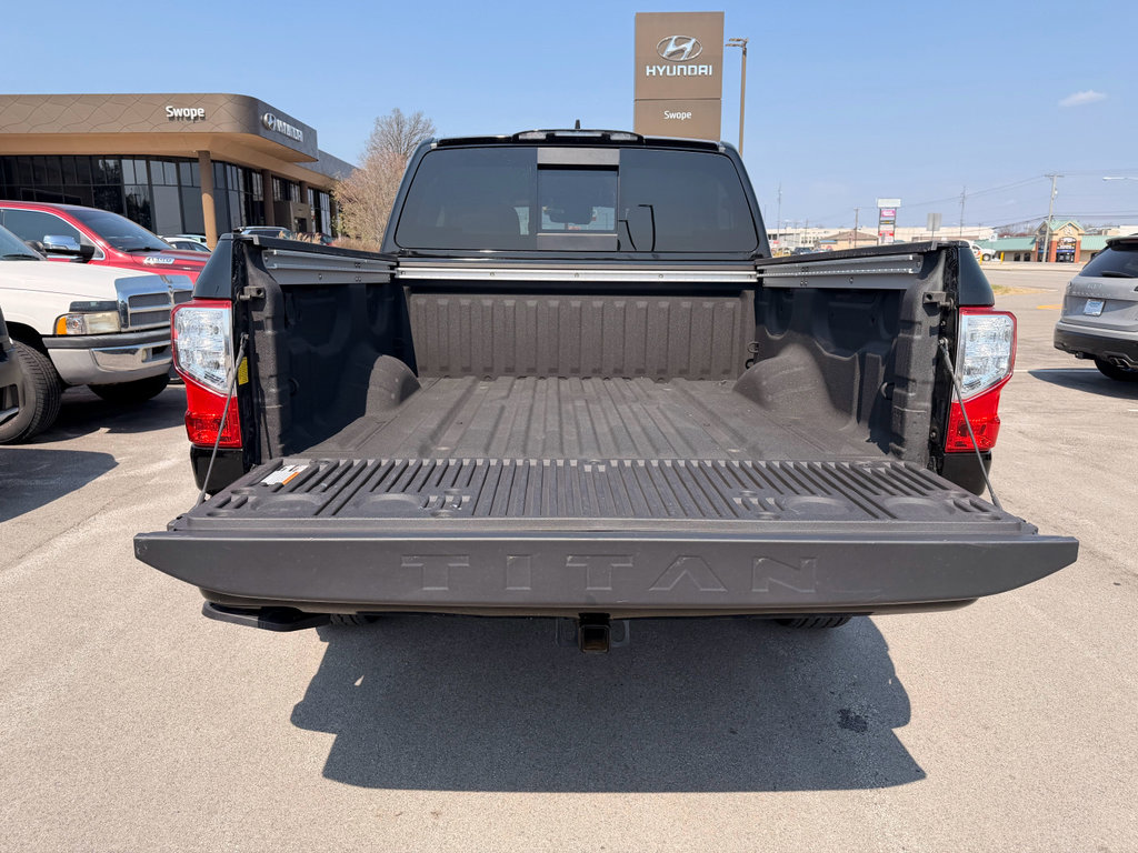 Certified 2024 Nissan Titan SV w/ SV Convenience Package image 9