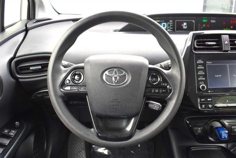 Used 2022 Toyota Prius LE FWD image 14