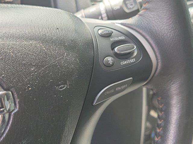 Used 2020 Nissan Pathfinder SL AWD/4WD image 28