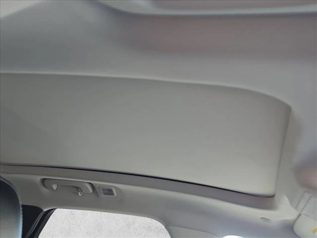 Used 2022 Ford Escape SEL w/ Technology Package image 24