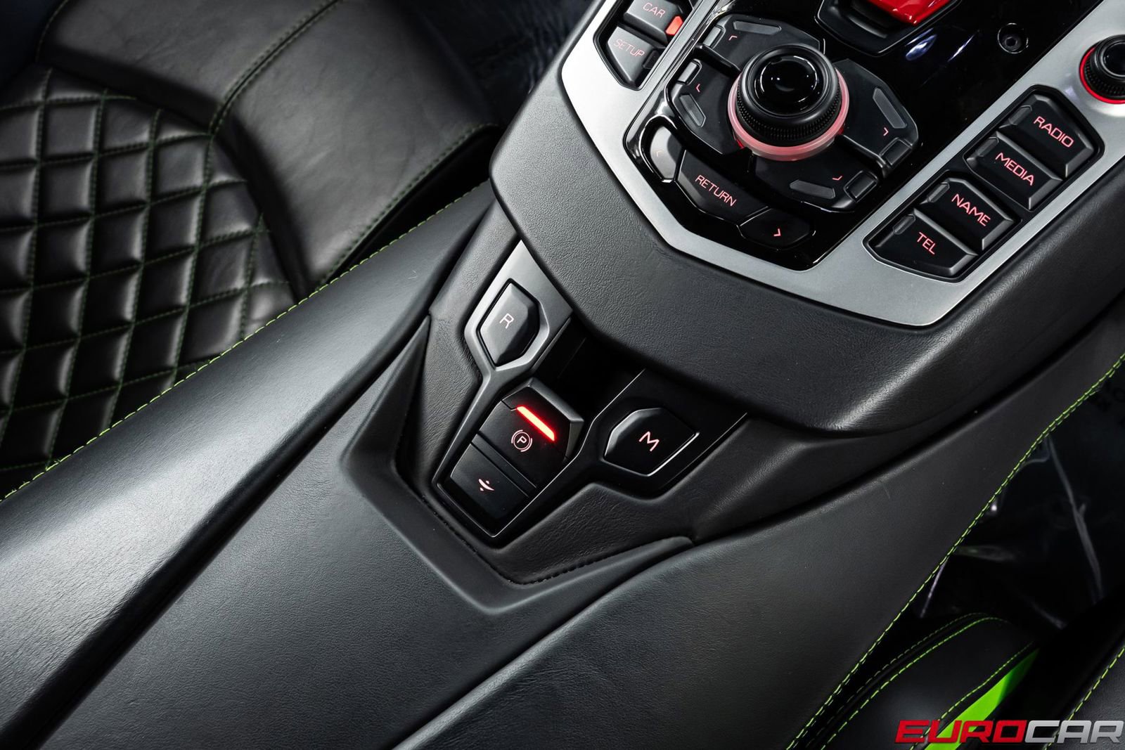 Used 2018 Lamborghini Aventador S AWD/4WD image 35
