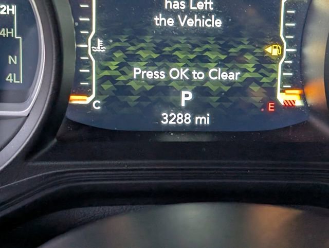 Used 2025 Jeep Gladiator Sport image 21