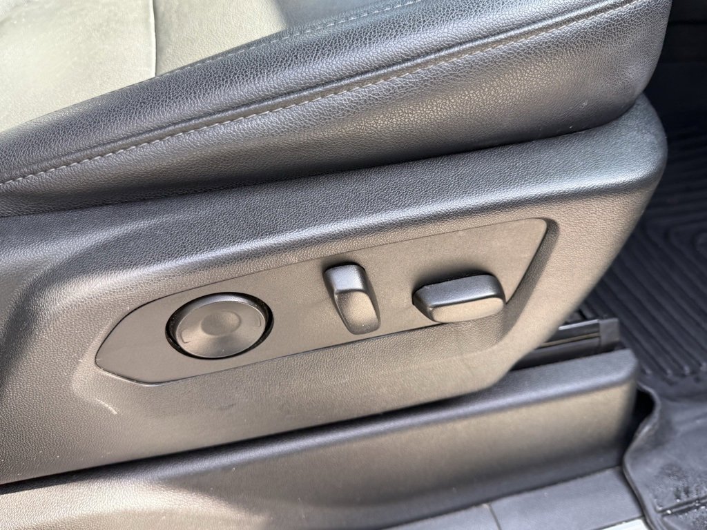 Certified 2022 Chevrolet Suburban LT image 38