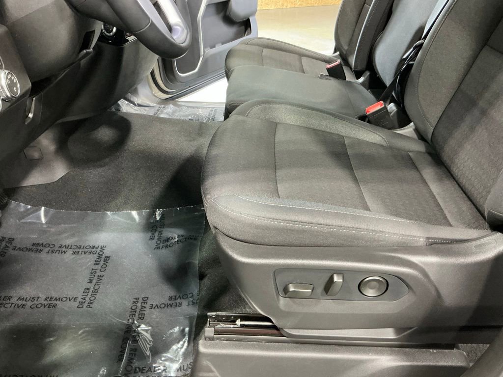 Used 2026 GMC Sierra 1500 SLE w/ Preferred Package RWD image 12