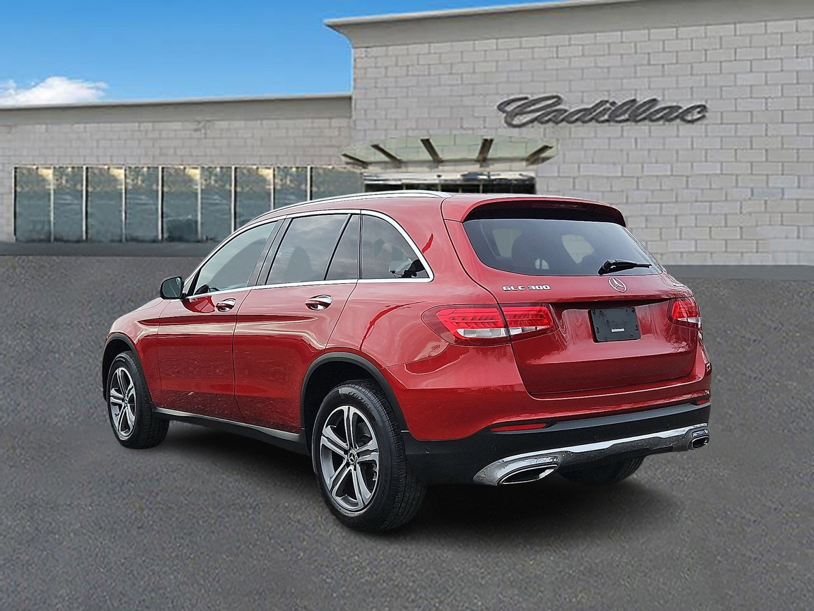 Used 2018 Mercedes-Benz GLC 300 4MATIC image 6