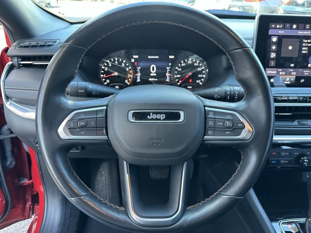 Used 2022 Jeep Compass Limited image 16