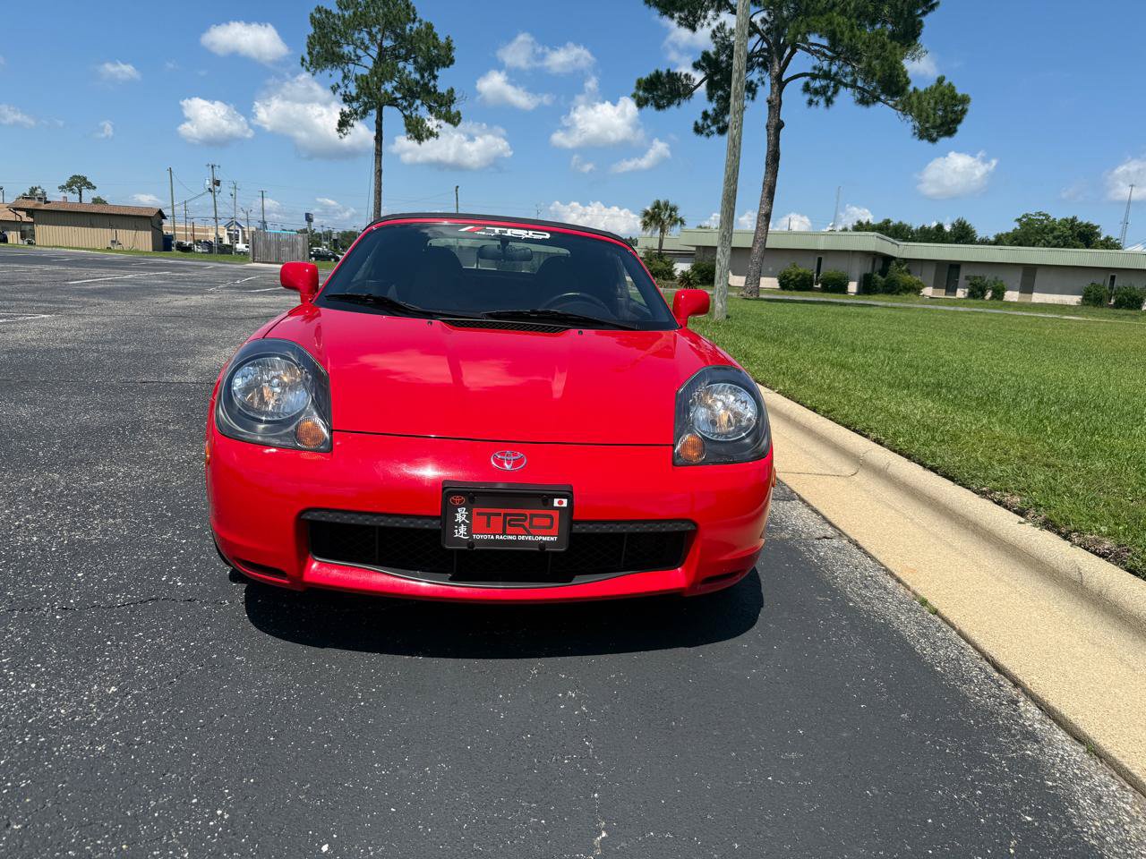 Used 2002 Toyota MR2 RWD image 11