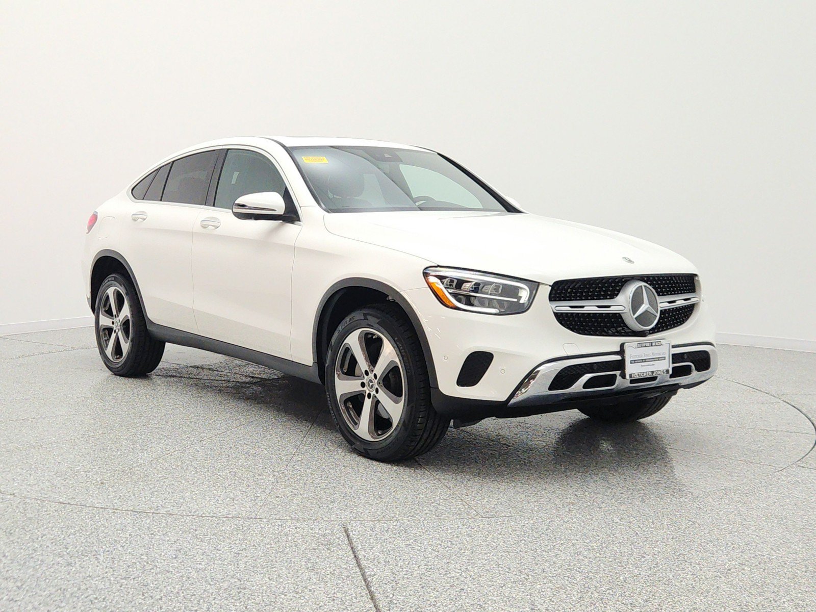Used 2022 Mercedes-Benz GLC 300 4MATIC Coupe image 3