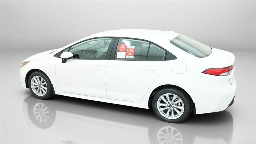 New 2027 Toyota Corolla LE w/ LE Premium Package FWD image 31