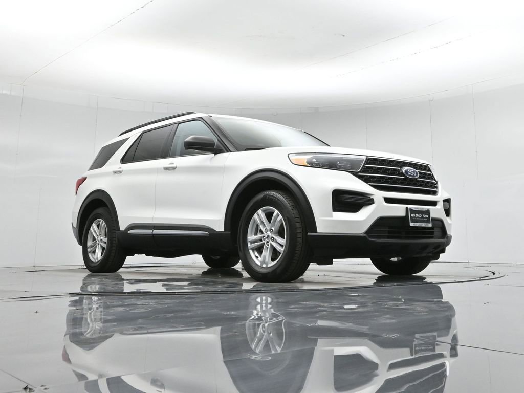Certified 2023 Ford Explorer XLT image 50