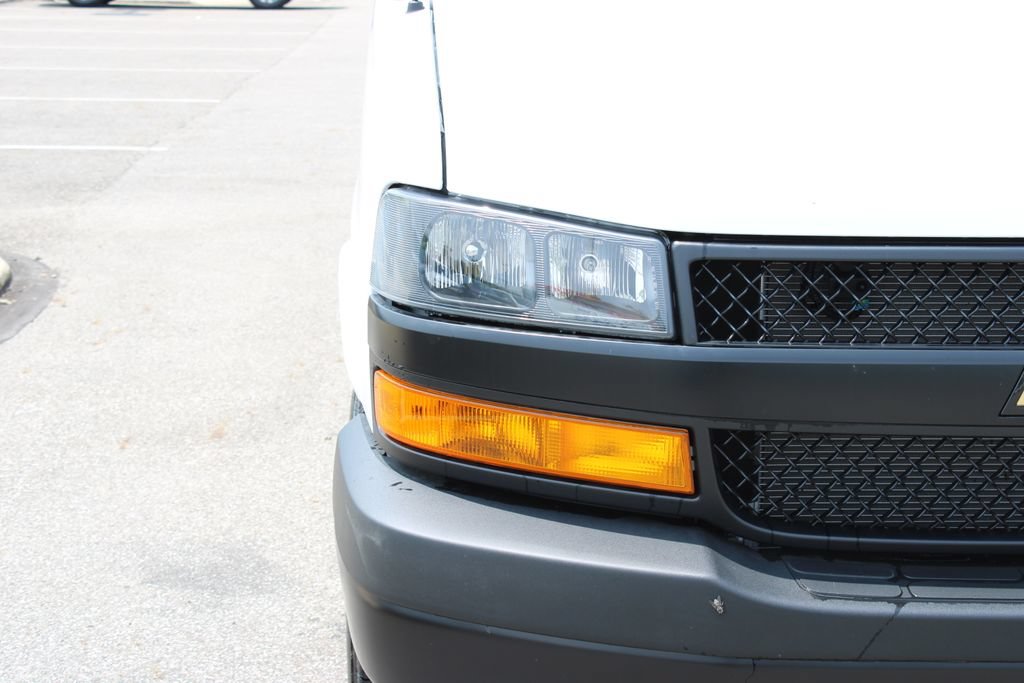 New 2026 Chevrolet Express 3500 Extended w/ Driver Convenience Package RWD image 3