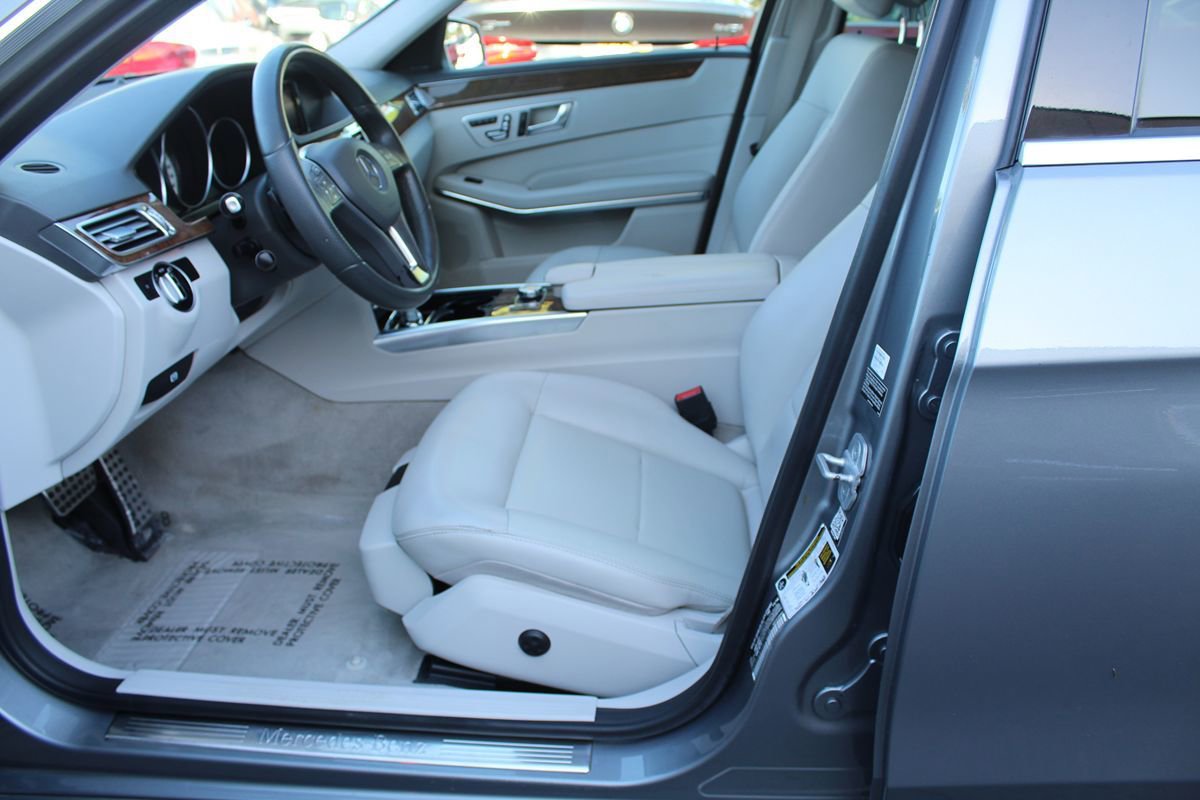Used 2015 Mercedes-Benz E 350 4MATIC Wagon image 16