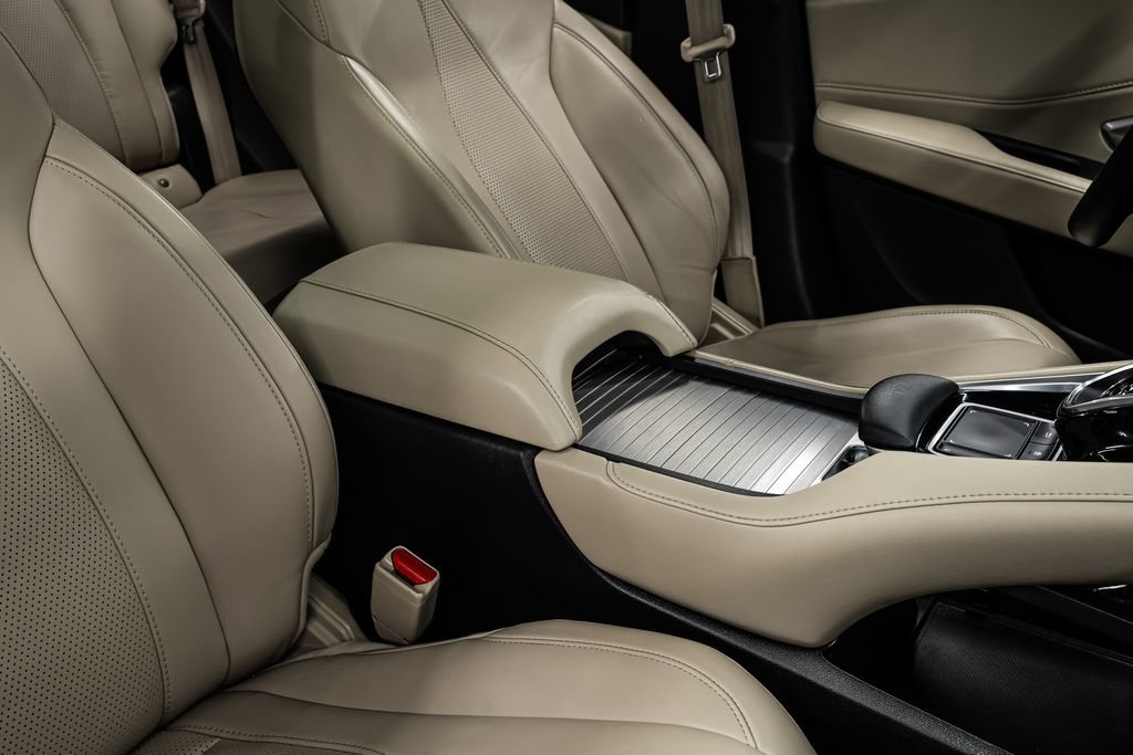 Used 2019 Acura RDX w/ Technology Package FWD image 27