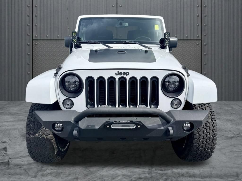 Used 2015 Jeep Wrangler Sahara w/ Connectivity Group AWD/4WD image 8